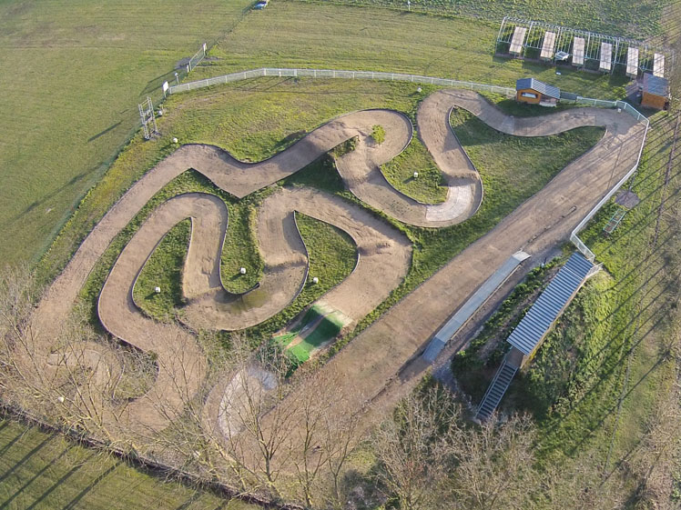 vue aerienne de la piste