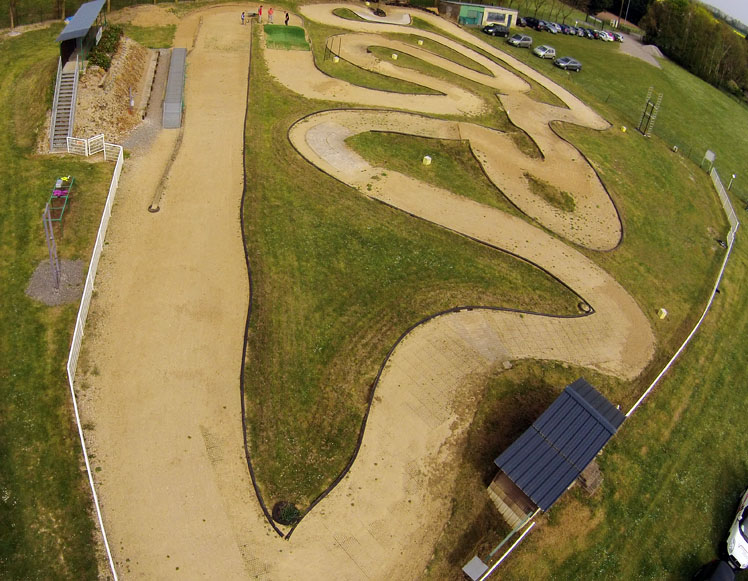 vue aerienne de la piste